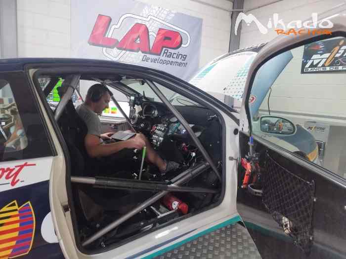 vraie focus kit car USINE + énorme lot de bord 3