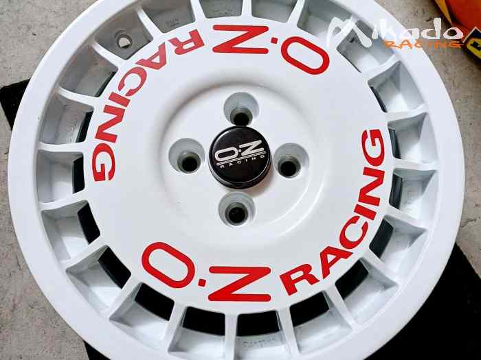 JANTE OZ RACING RALLYE 15 POUCES NEUVE 0