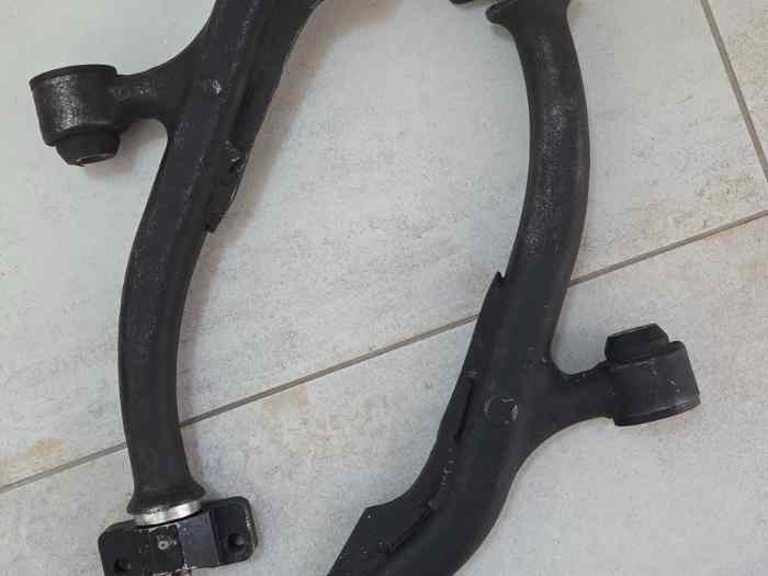 Triangle renforcer 106 saxo