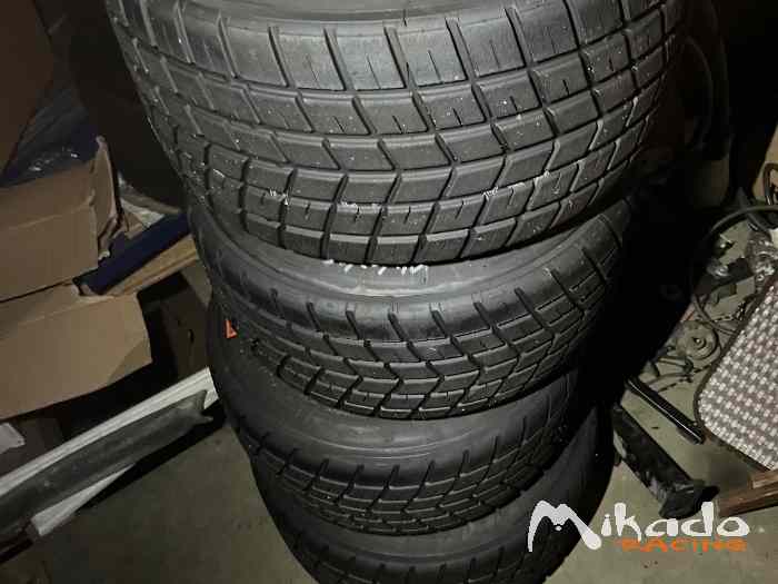 Lot de pièces formule Renault 1