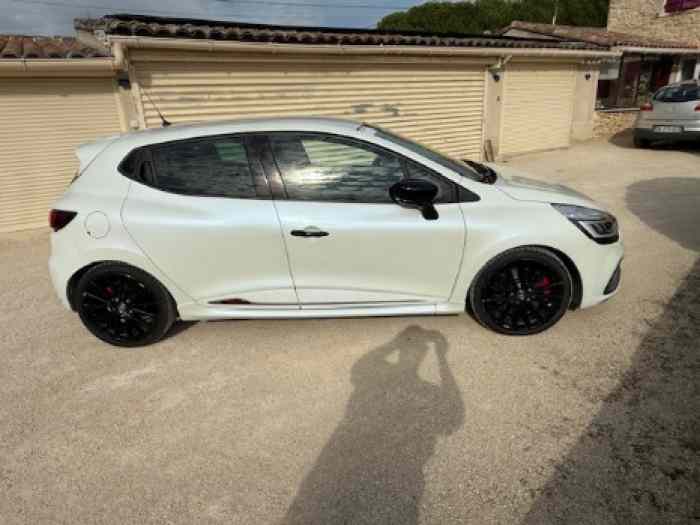 RENAULT CLIO 4 RS TROPHY 1