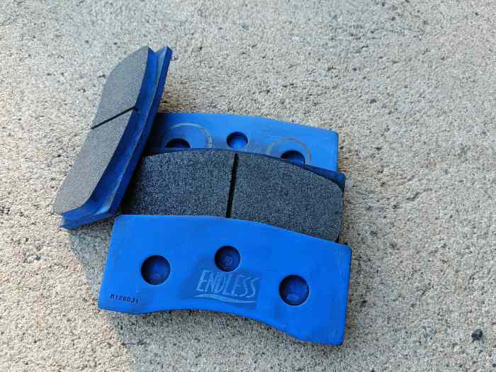 Plaquettes pour étrier AP racing et brembo 3