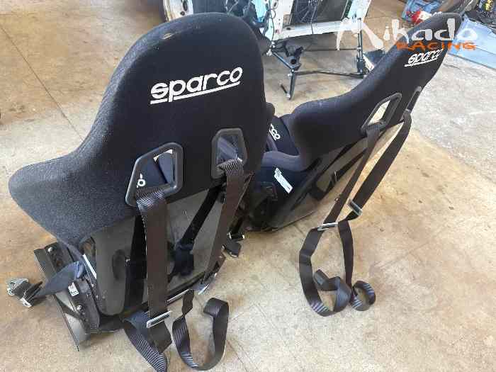 Ensemble baquets 106/saxo 4