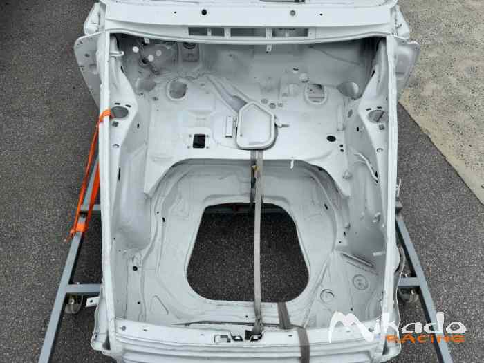 Caisse nue Porsche 930 3.3 Turbo (1980) 4