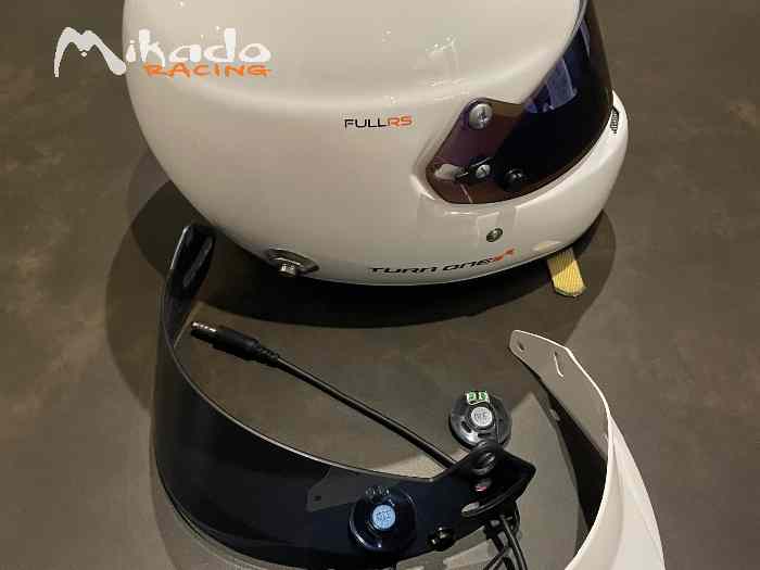 Casque turn one integral 2