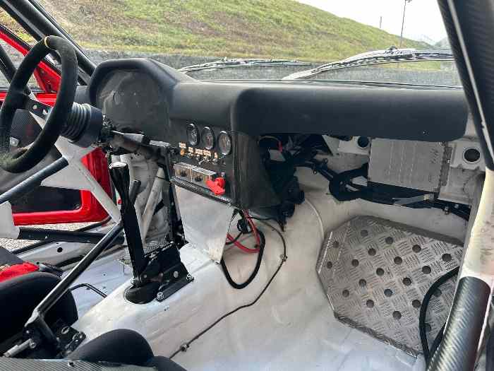 BMW E30 328i RALLYE/TRACKDAY 4