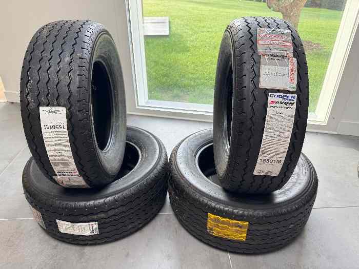 Pneus Avon CR6ZZ 15 pouces neufs 1