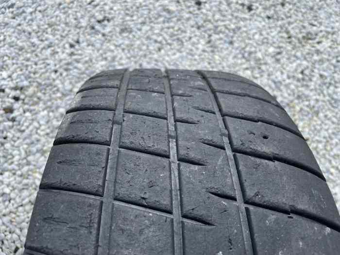 PNEUS MAXI PLUIE MICHELIN EN 15 POUCES 3