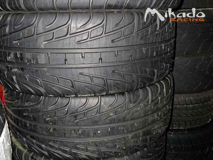4 Michelin pluie P2L neufs 15p sur jantes 205 1.9 GTI 0