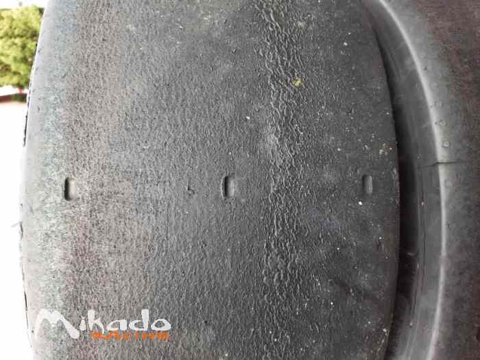 PNEUS MICHELIN S412 et P412 1