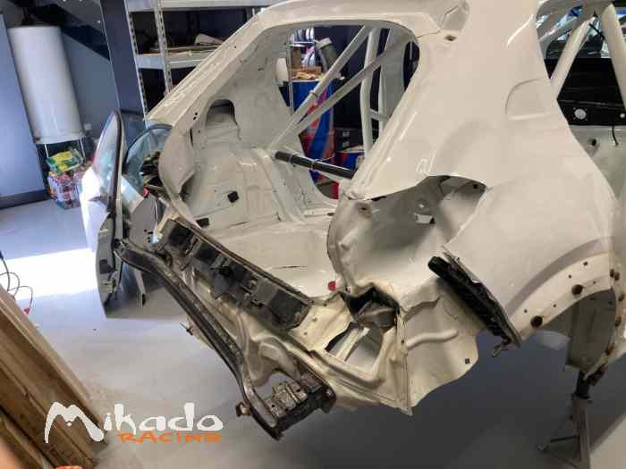 COQUE ACCIDENTÉE 208 RALLY4 DE 2025 AVEC CG 5