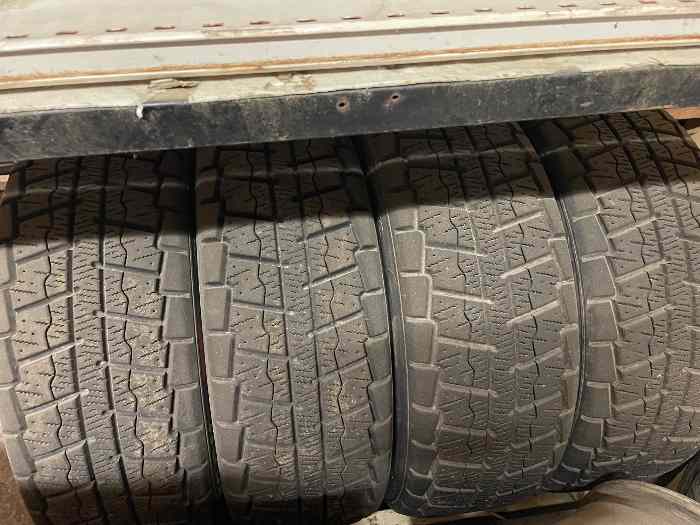 pneus neige et clous en 17 5