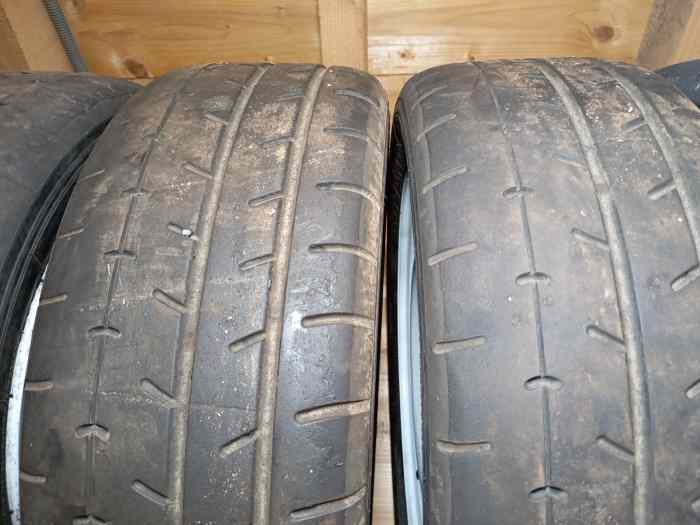 Yokohama A052 14pouces 4