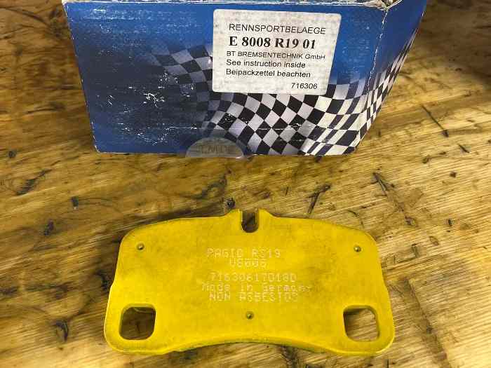 Plaquette pagid e8008 Porsche 997