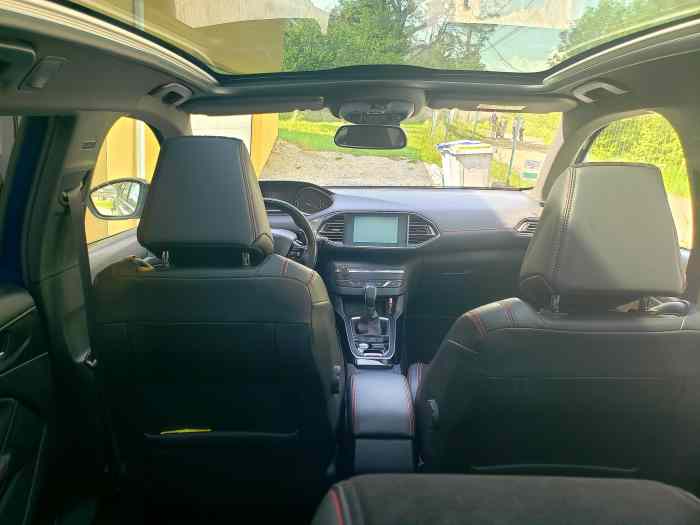 Peugeot 308 SW GT HDI 180 2