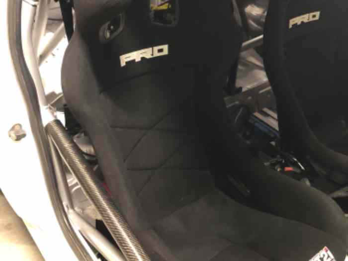 Baquet oreille fin homologation 0