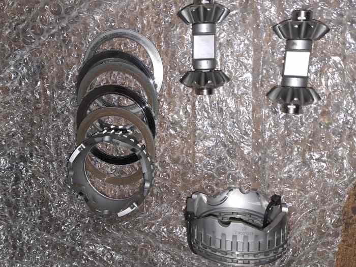 Pièces autobloquant Sadev ST 75-14