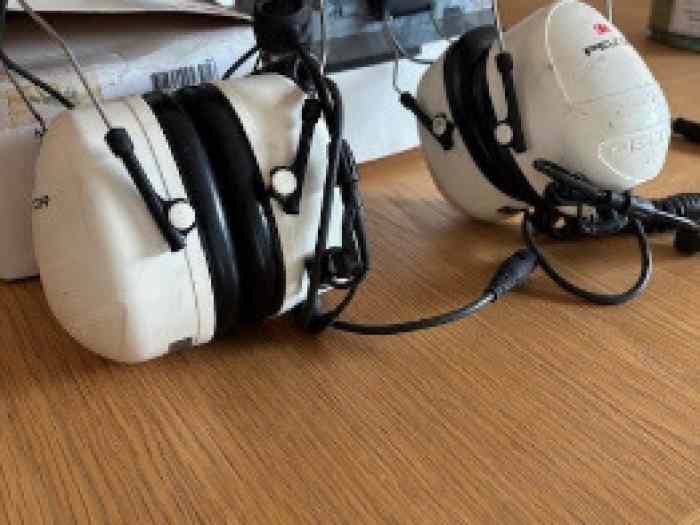 Paire de casques de liaison PELTOR