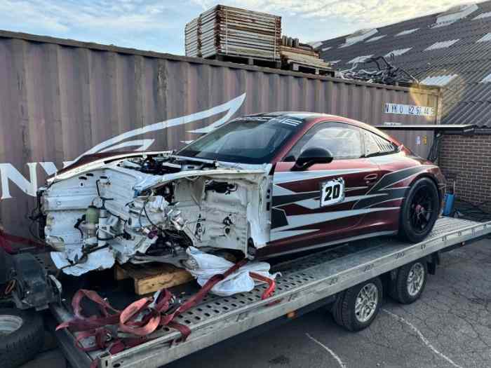 Porsche 991 Phase 1 Course – pour pièces ou dans l’état 0