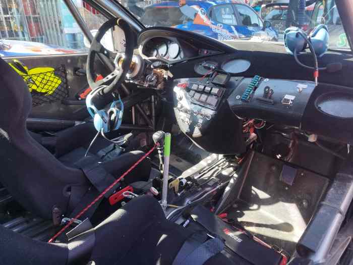 vraie focus kit car USINE + énorme lot de bord 3