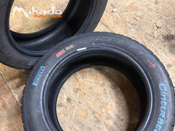 Pneu hankook 15p et pirelli pluie 1