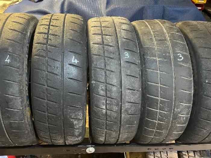 Vends 5 Michelin h30, 16 pouces