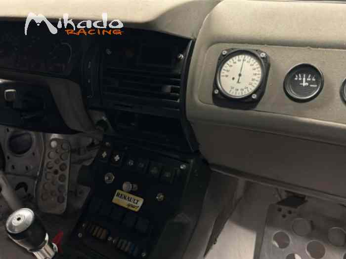 RENAULT R11 TURBO 180 cv VHC Gr. AJ2 D5 5