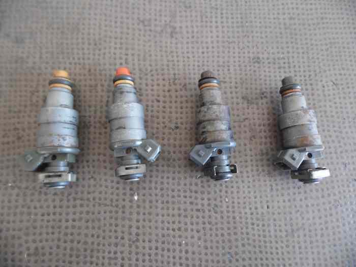 INJECTEURS 0280150201 94460111001 PORSCHE 944-1 3