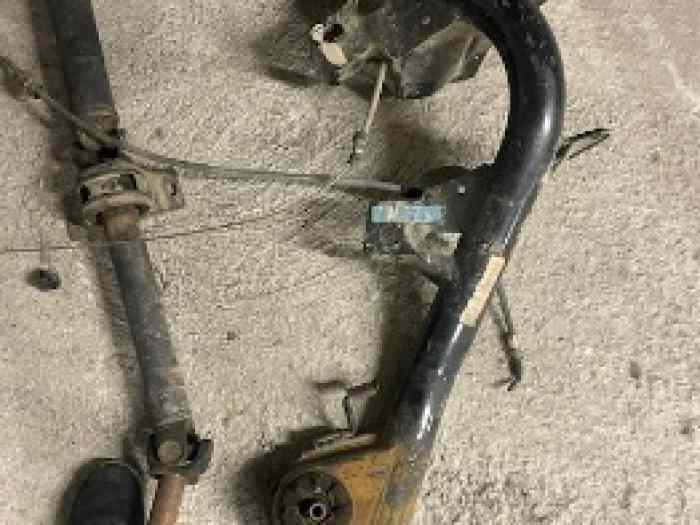 pieces escort coswort serie boite air traverse ar barre stab 1