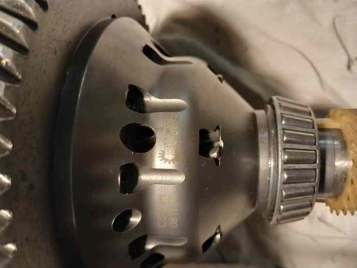 Couple court 13x64 avec autobloquant et cardans 3