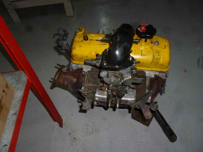 Renault GT turbo moteurs + pièces moteurs 1