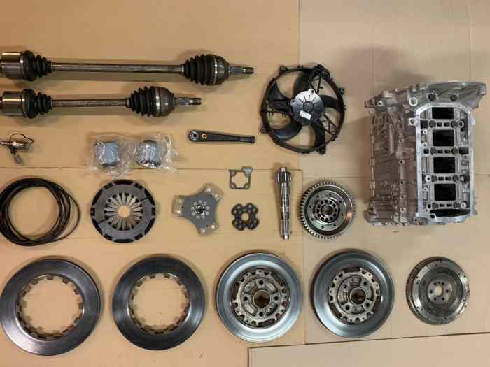 Peugeot 208 R2 spare parts package – also available individually 0