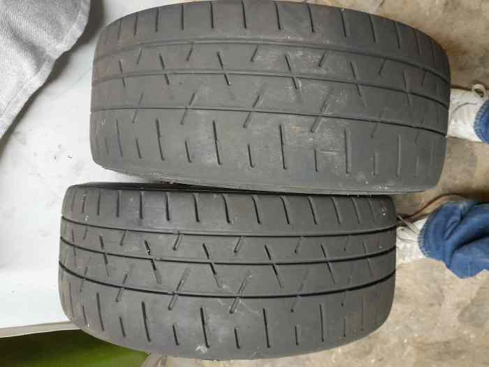 2 hankook t33 en 15 pouces 0