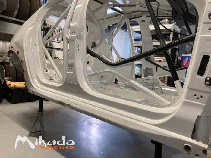 COQUE ACCIDENTÉE 208 RALLY4 DE 2025 AVEC CG 3