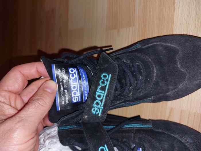 Bottines gt2i homologuées pointure 42 1