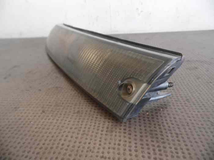 CLIGNOTANT AVANT GAUCHE 21061311 MAZDA 323 BG MK4 2