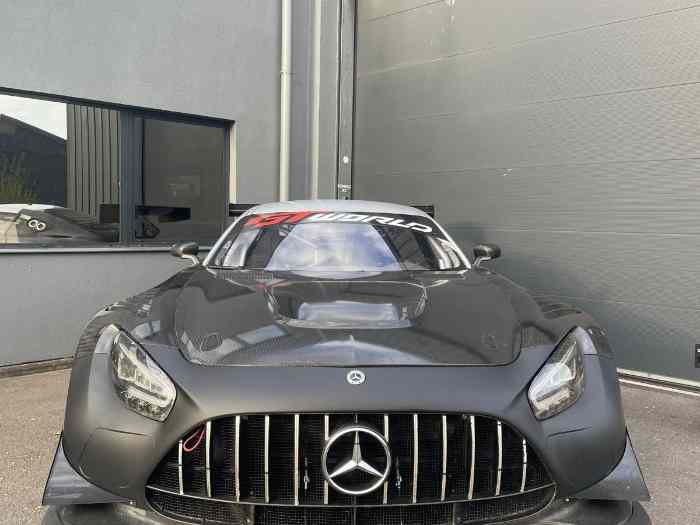 Mercedes AMG GT3 à vendre 3