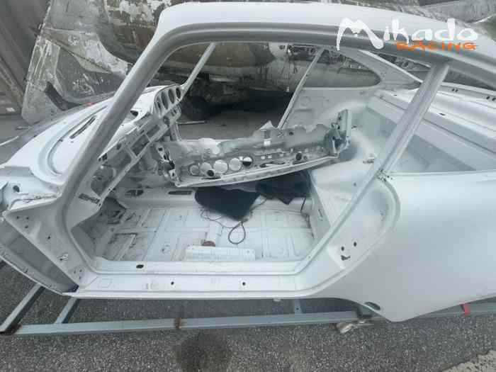 Caisse nue Porsche 930 3.3 Turbo (1980) 2