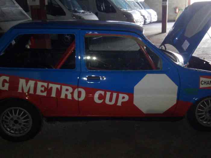 Urgent caisse Métro Cup de 1983 1