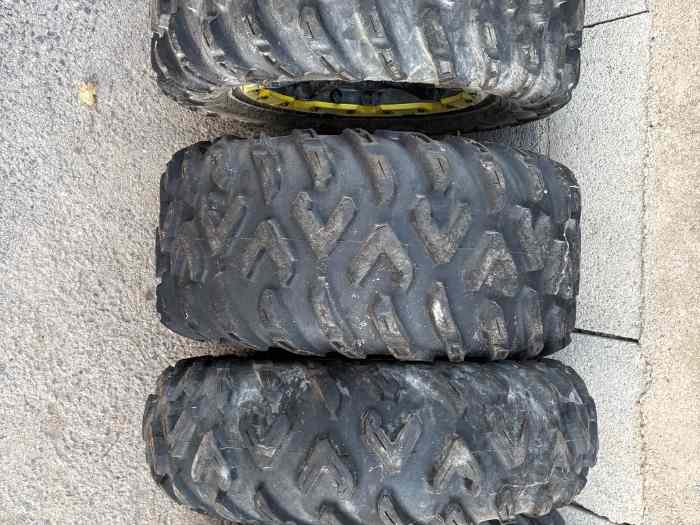 Pneu et jante beadlock renforcé 1