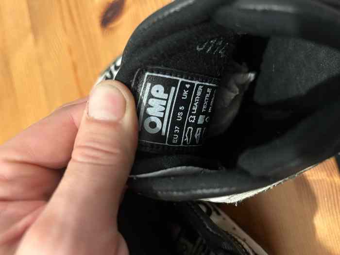 Chaussures OMP ONE EVO Taille 37 FIA 8856/2000 4