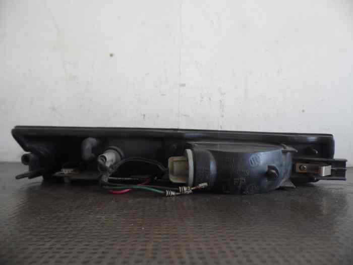CLIGNOTANT AVANT GAUCHE 21061311 MAZDA 323 BG MK4 4