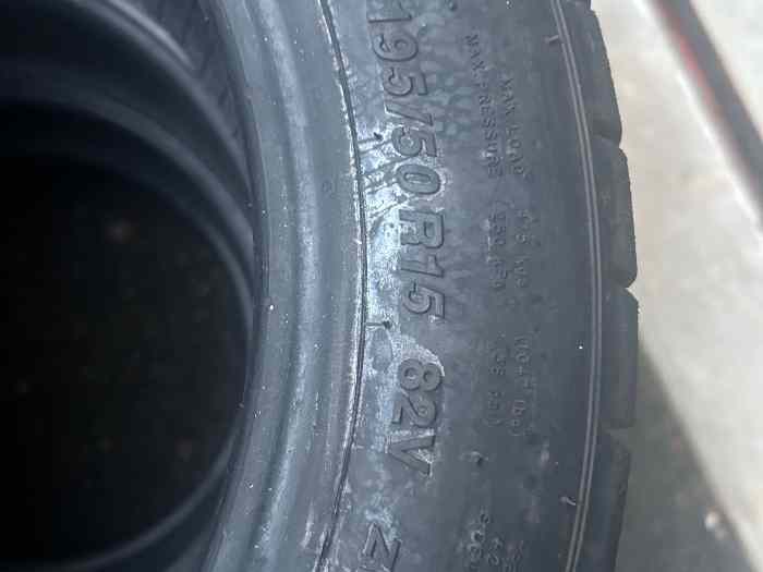 Pneus MRF Pluies ZWR 15 pouces 3