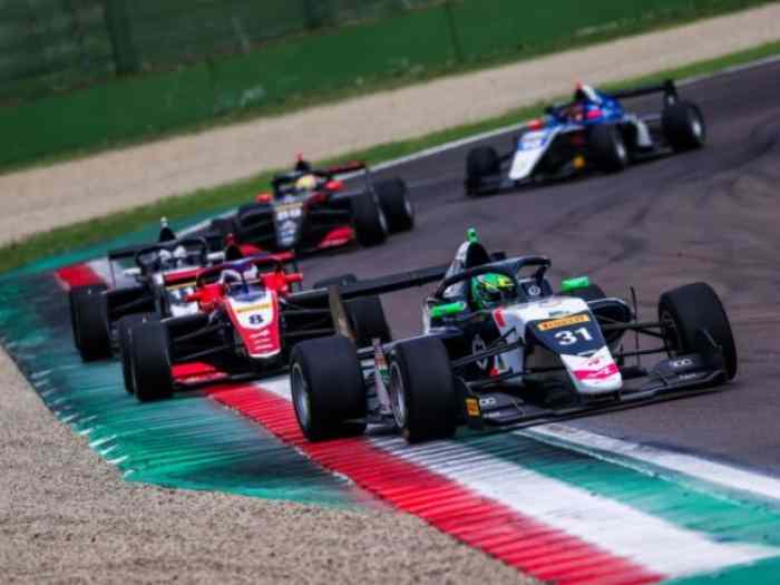 F3R Tatuus T318 (FRECA) - From R-ace GP - Chassis #136 0