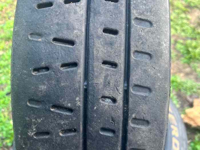 Pneu Pirelli Rk7w excellent état 0