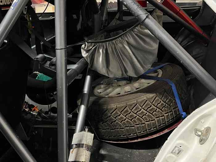 Vends Mitsubishi Lancer Evo 9 R4 Terre 3