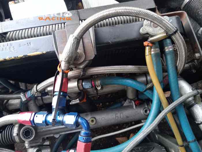 Moteur Yamaha 1300 XJR à refroidissement liquide 4