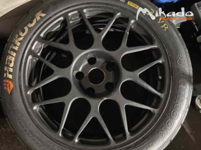 Jantes HRE BMW 5x120 et pneus pluie hankook 4