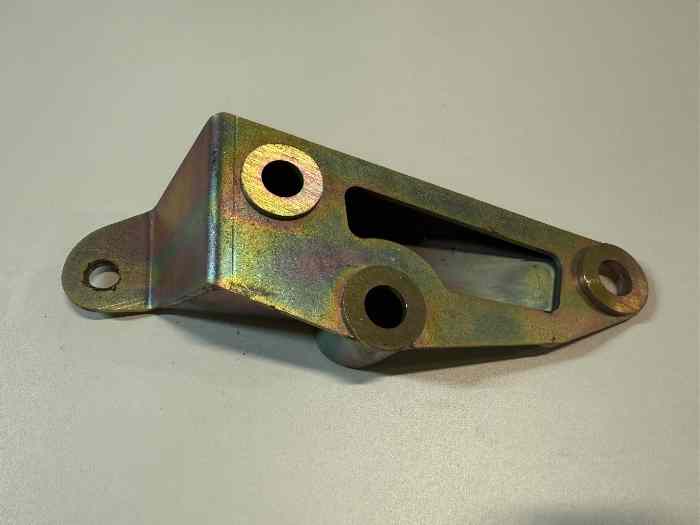 Chape inférieur amortisseur C2 2