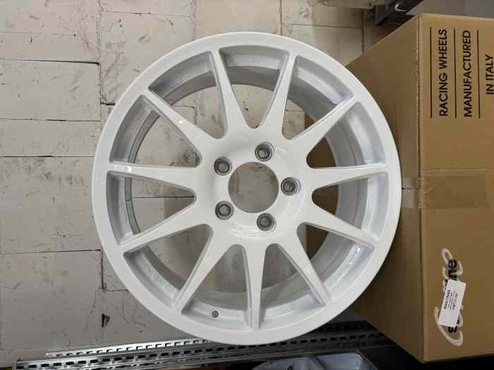 Jantes C3 Rally2 asphalte 8x18 0